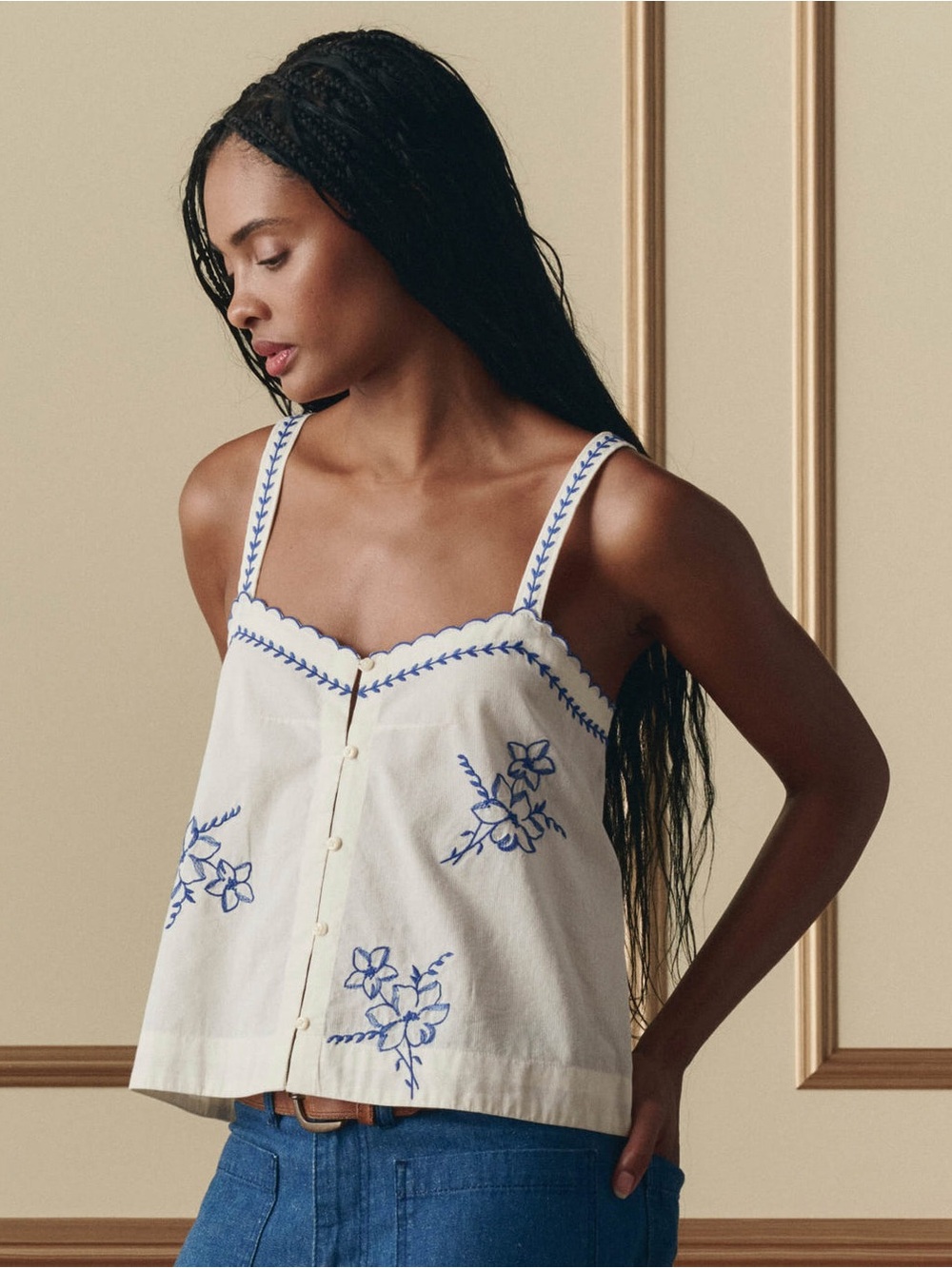 THE GREAT The Weekend Ivory Tank with Blue Floral Embroidery Size S - Picture 5 of 11